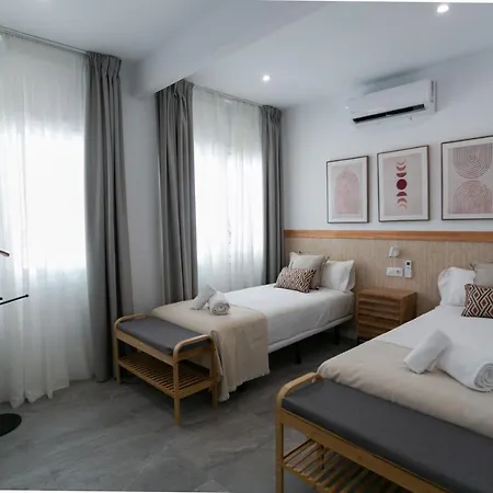 Lujoso Apartamento Con Piscina Compartida 1 Seville Exterior photo