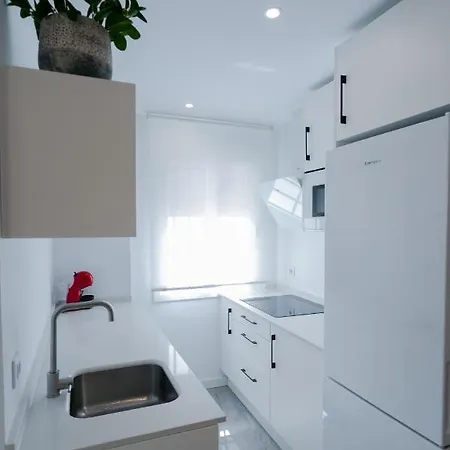 Lujoso Apartamento Con Piscina Compartida 1 Seville Exterior photo