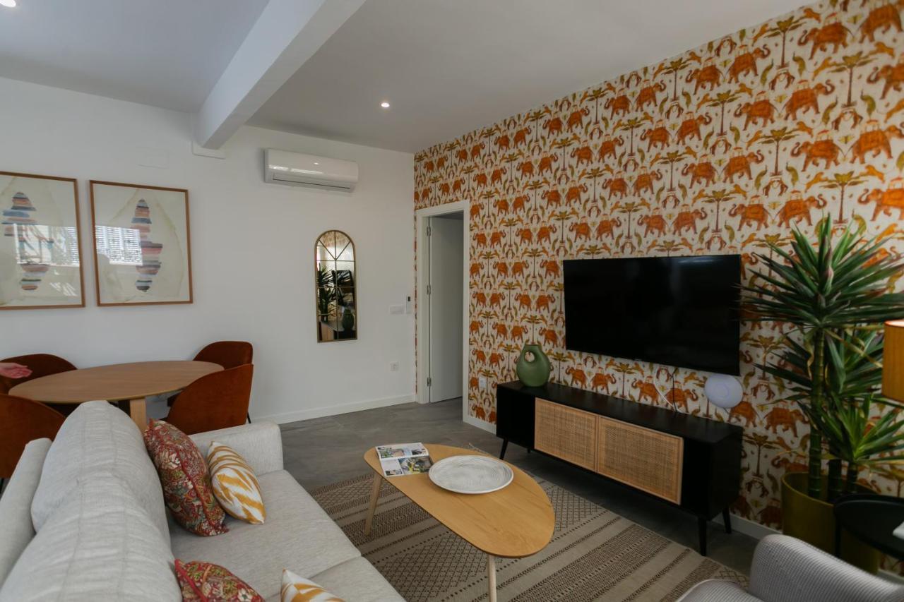 Apartament Lujoso Con Piscina Compartida 1